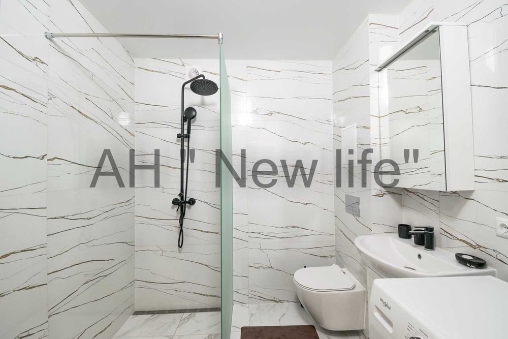 Однокіматна квартира в новобудові. З меблями та технікою