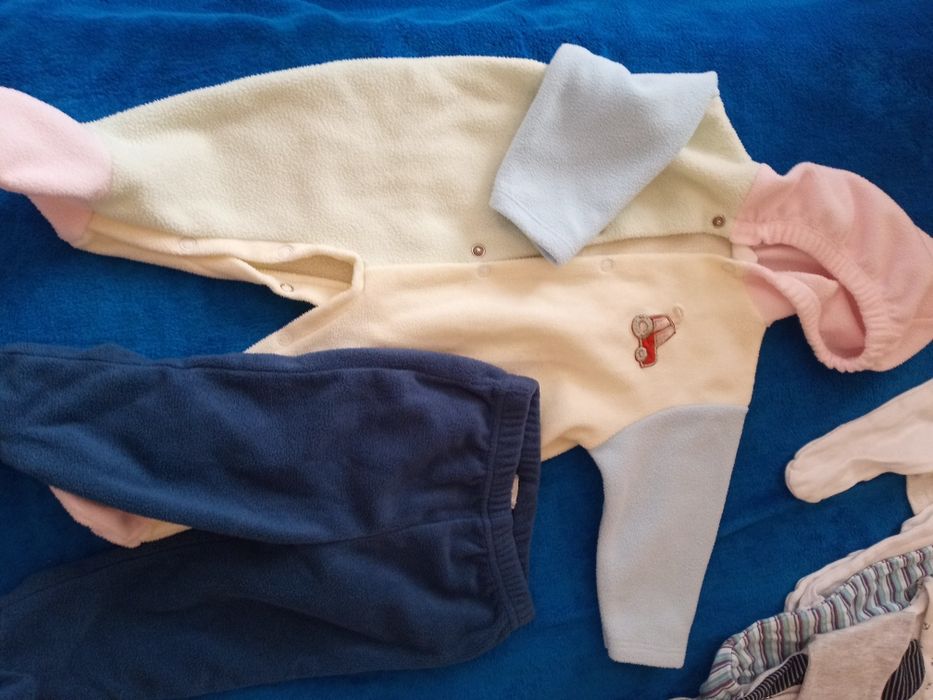 Paczka ubrań dla niemowlaka 62 chłopca