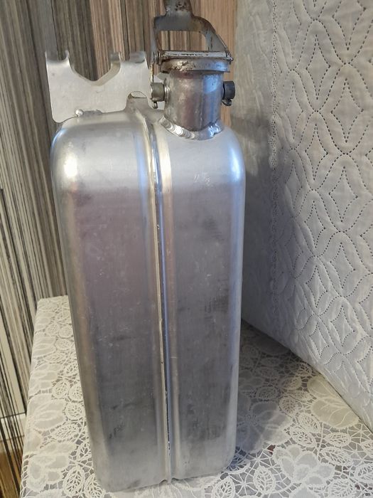 Продам емкость 20л