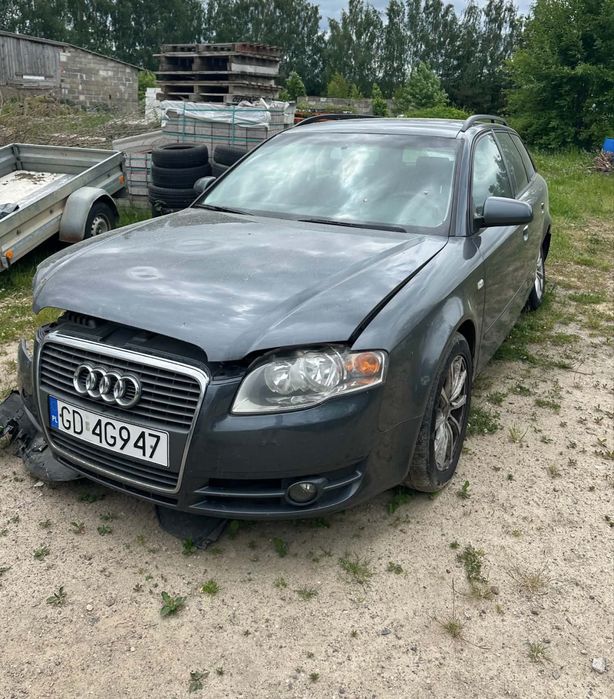 Audi A4 Avant uszkodzone