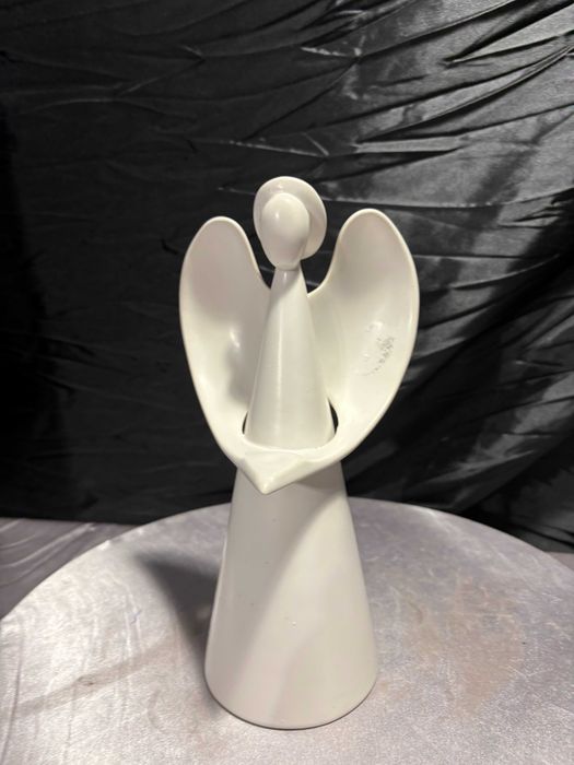 Ceramiczny anioł skrzydła w kształcie serca