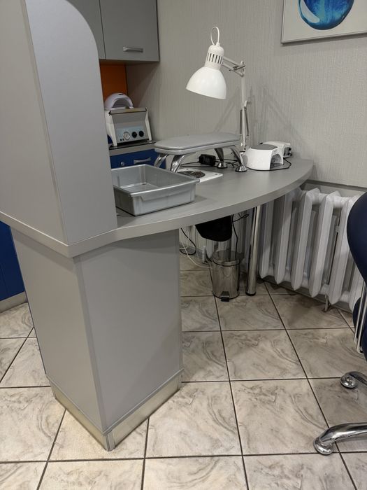 Меблі для салону краси