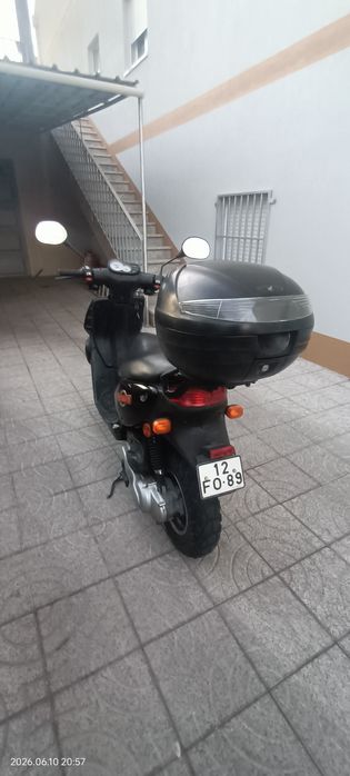 Peugeot trakker ano 2000