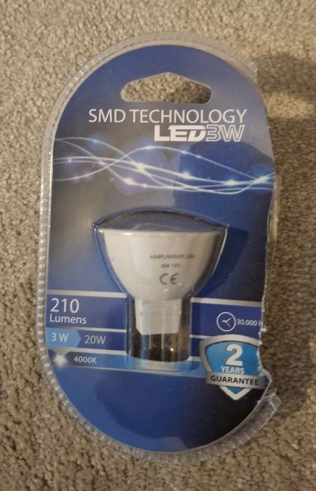 Lote iluminação GU5.3 / MR16 – 18 transformadores OSRAM + lâmpadas halogéneo e LED