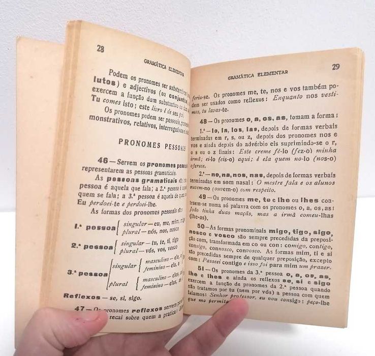 Gramática Elementar para a 3a. e 4a. Classes do Ensino Primário Costa ...