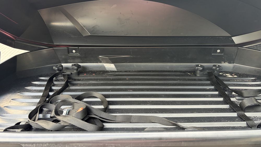 Box dachowy 410l