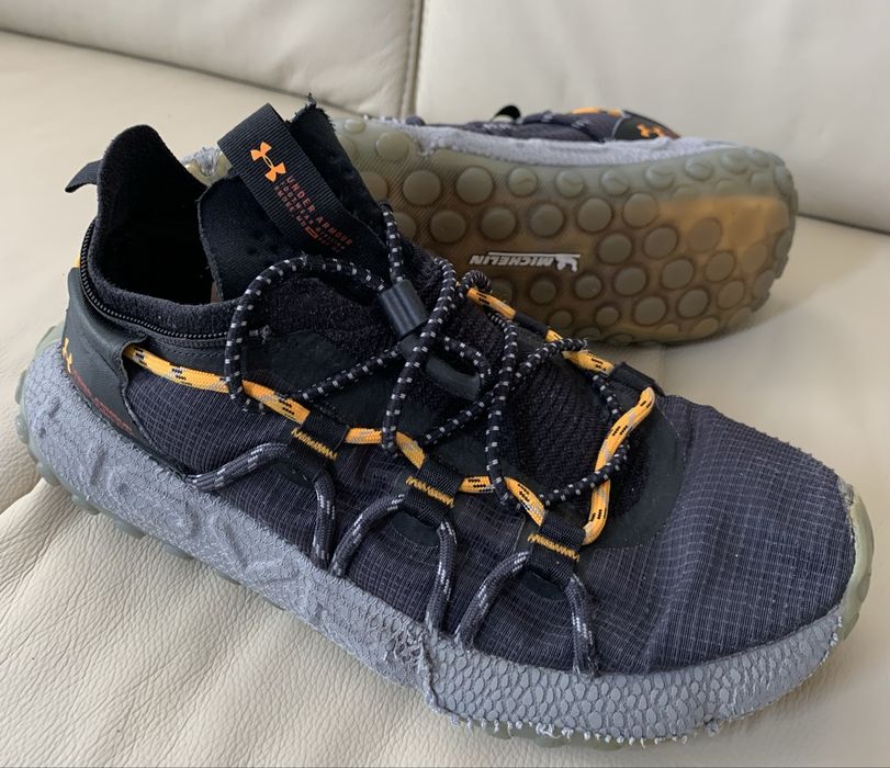 Кросівки  ECCO  44 р ; кросівки ANDER ARMOUR  43р