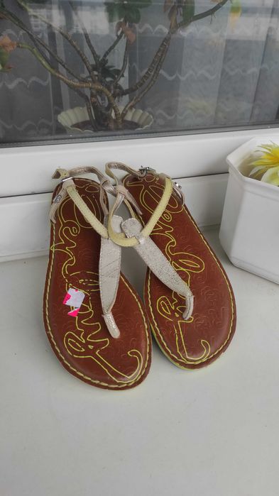 Skórzane japonki Replay