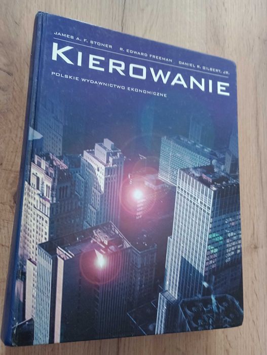 Kierowanie - Stoner, Freeman, Gilbert