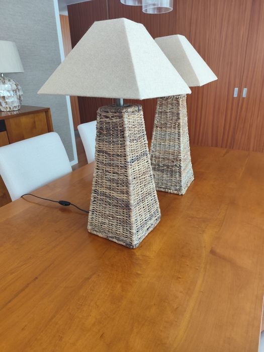 Par de Candeeiros em Rattan - Excelente Estado