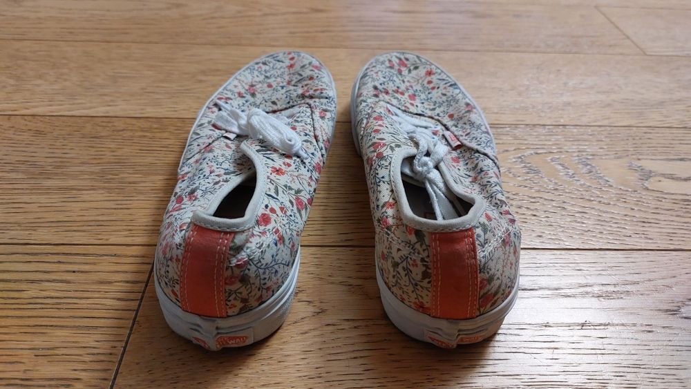 Tenisówki vans używane 40