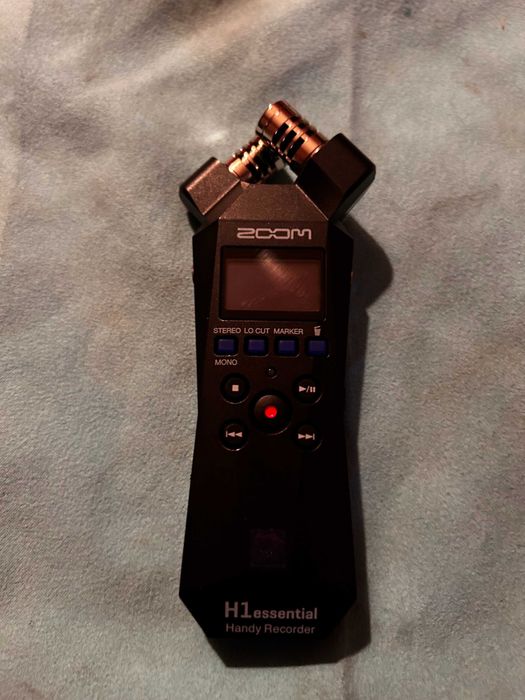 H1 Essential como novo