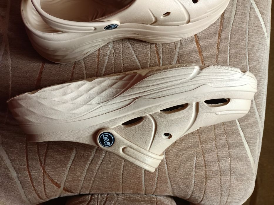 Nowe klapki cappuccino z pianki EVA 37-38