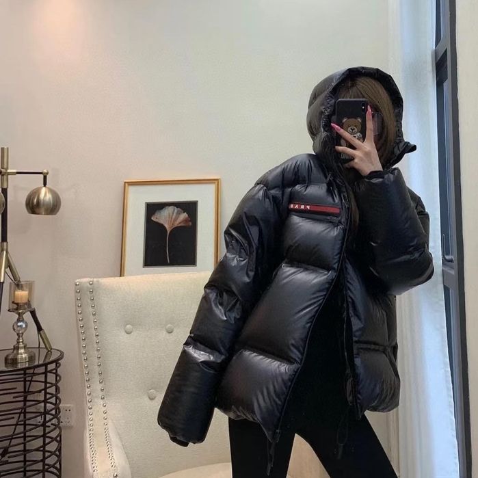 Куртка пуховик Prada ЧИТАТИ ОПИС