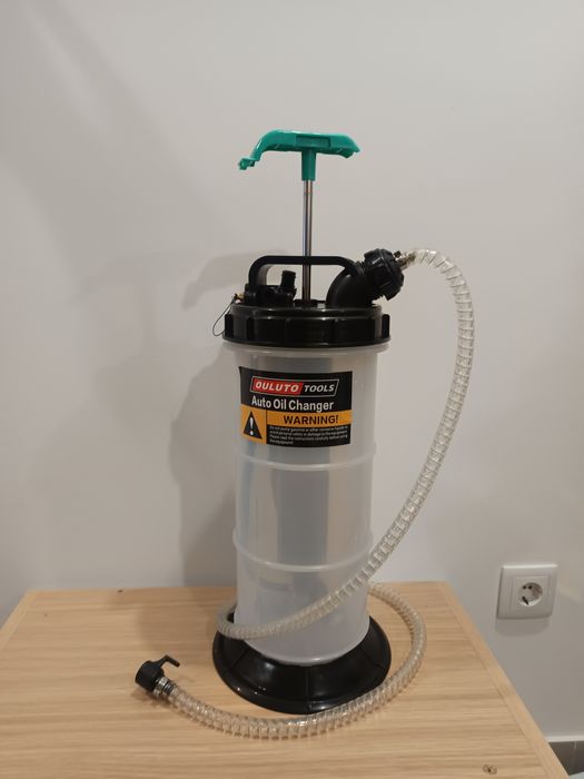 Bomba de Extração de Líquido Manual Modelo

5.3L