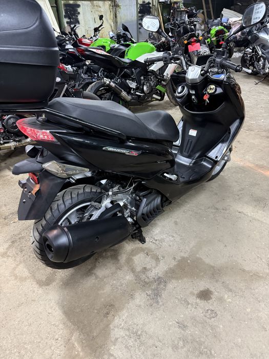 Японський максіскутер Yamaha magesty 155 кубів з Японії