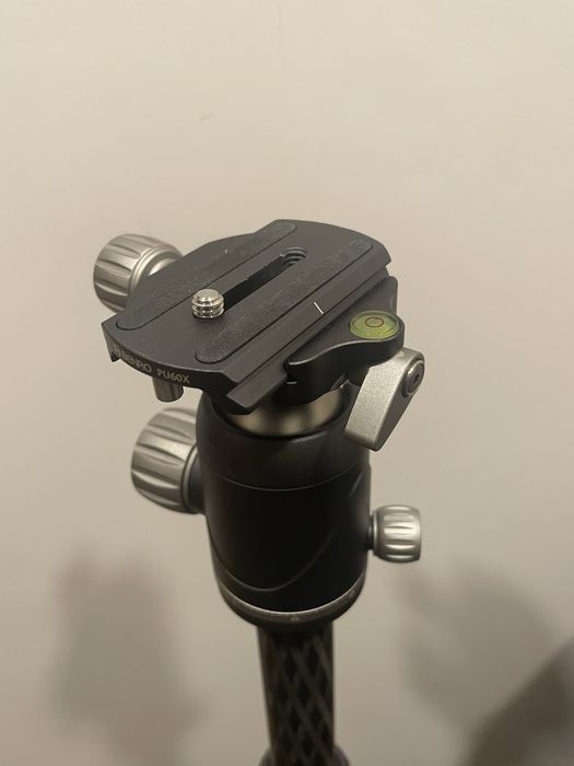 Tripé Benro (Carbono)