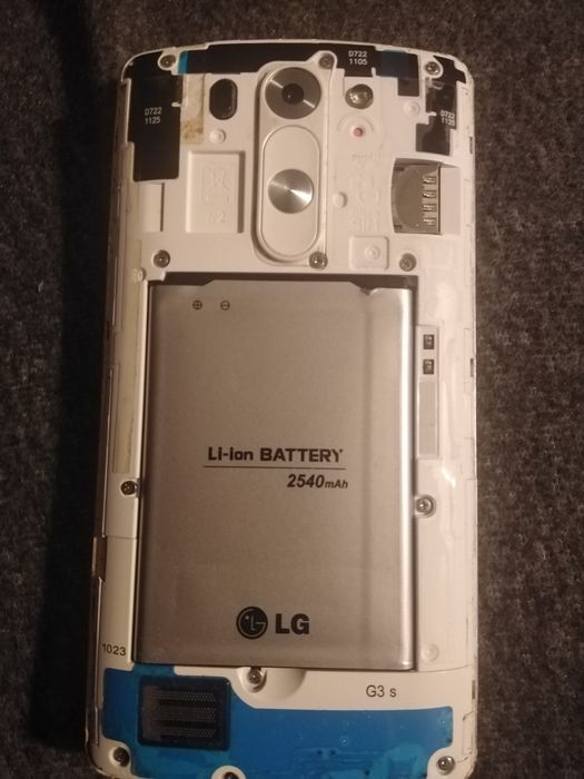 Telefon LG D722 bialy