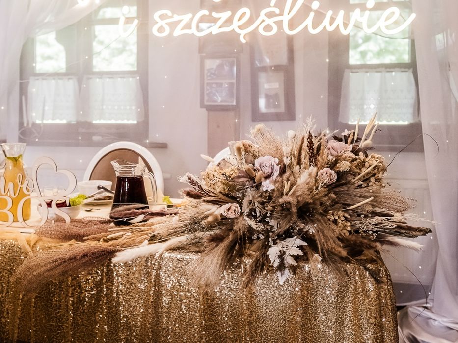 Kompozycja trawa pampasowa | dekoracja sali weselnej | stroik