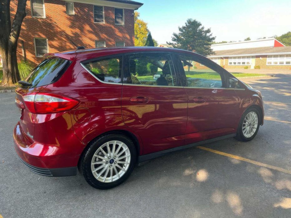 Ford C-Max      2015