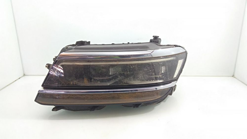 Farol Esquerdo Volkswagen Tiguan