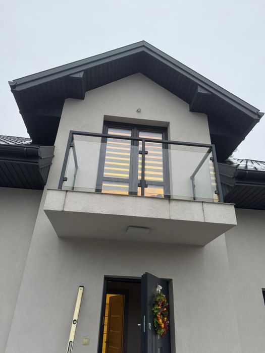 Balustrada szklana ,barierka na balkon, schody,balkon francuski,