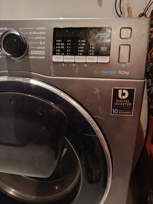 Máquina de lavar roupa