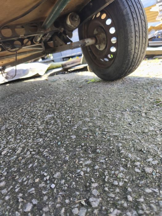Aterlado para carro