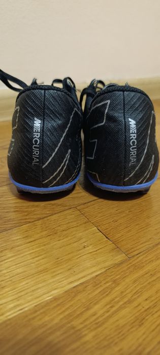 Футбольні бутси 40р.