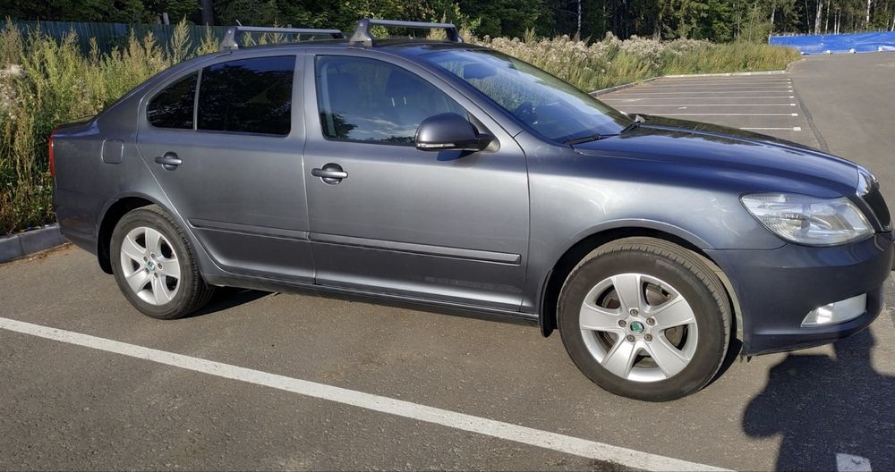 Багажник оригинальный на Skoda Oktavia A5