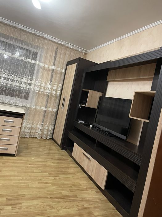 Продам 3 кімнатну квартиру в районі Глобала