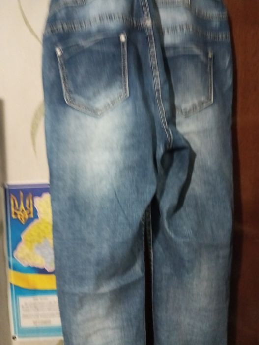 Джинсовий комбінезон