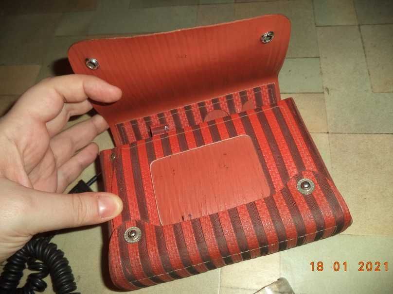 Электро бритва в рабочем состоянии