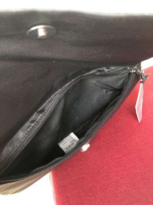 Kopertówka ozdobna marki Vera Wang, impreza