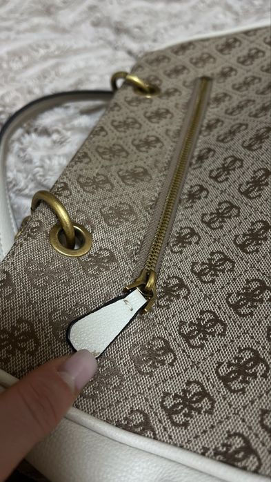 Сумка жіноча Guess