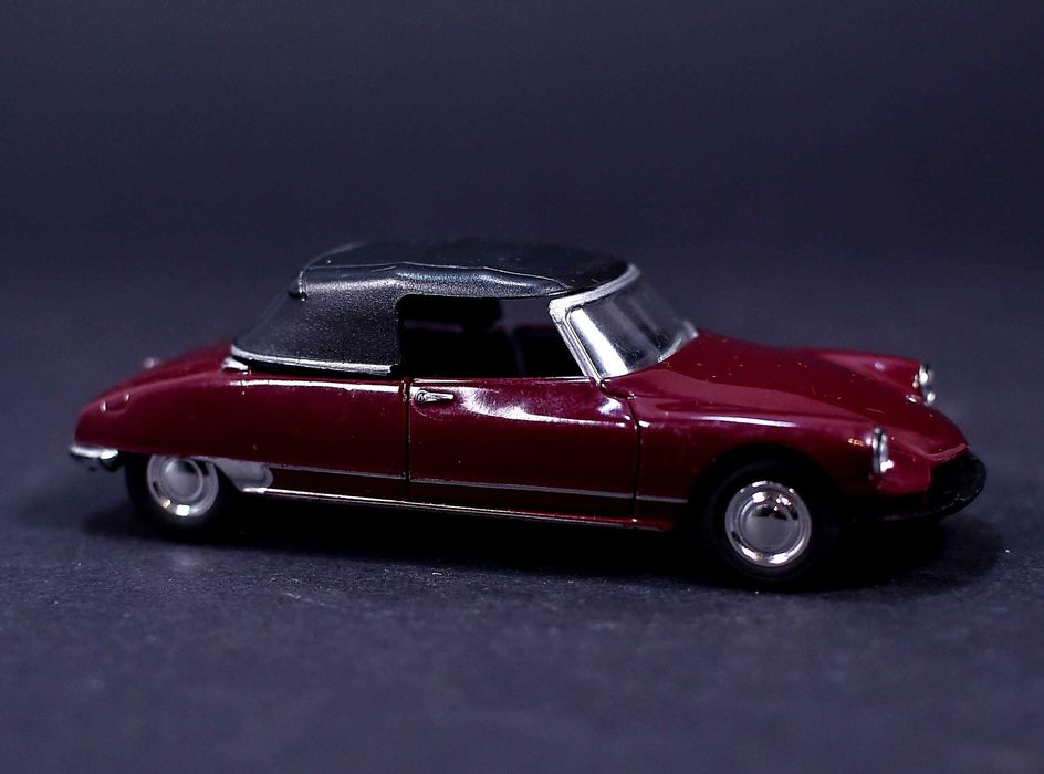Samochodzik # Welly - Citroen DS19 Cabriolet NO.42393
