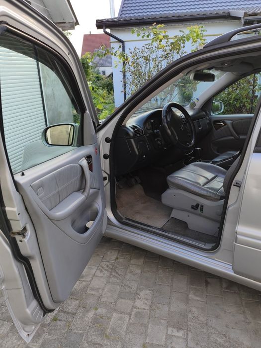 Mercedes ML270 2003р.