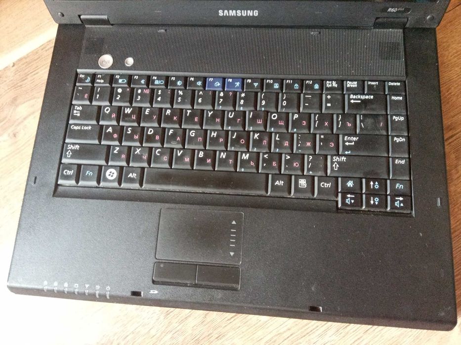 Samsung в идеальном состоянии без зарядного