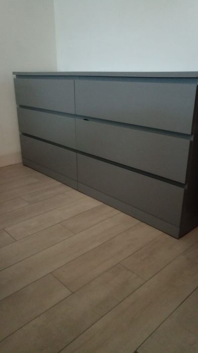 Cómoda ikea cinza
