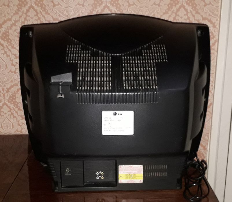 Телевизор LG CF21-D70