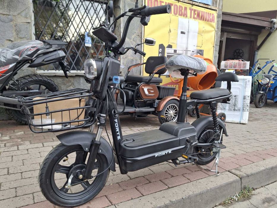Електроскутер Forte X1