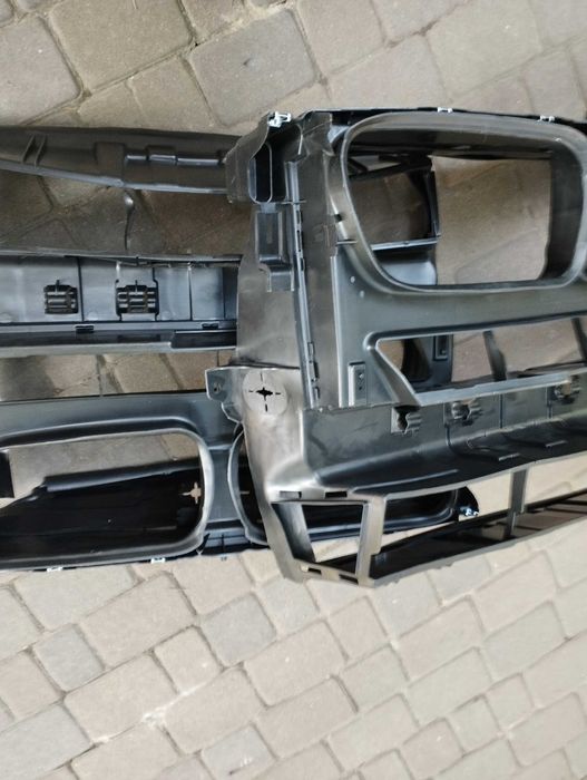 BMW X3 F25 X4 F26 воздуховод центральний телевізор жалюзі 51747210476