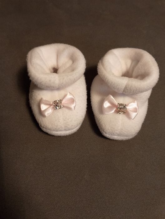 Buciki dziewczęce do chrztu polarowe r 11