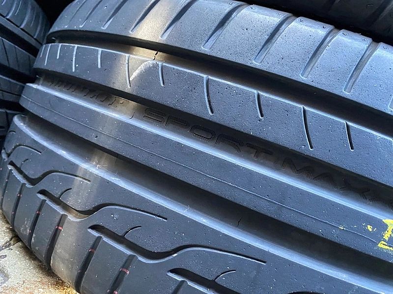 225/40/18 Dunlop SportMaxx RT_7mm_4szt_(52)