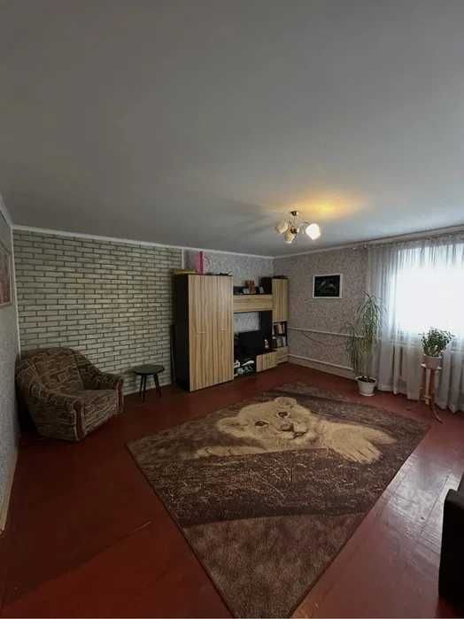 Продаж будинку Завадівка( Володарка). Розглядаємо державні програми .