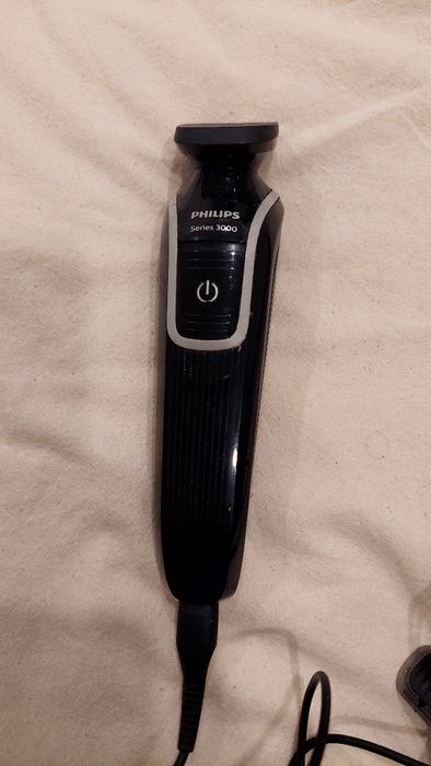 Maquina Barbear Philips QG3320/15 Multigroom Series 3000