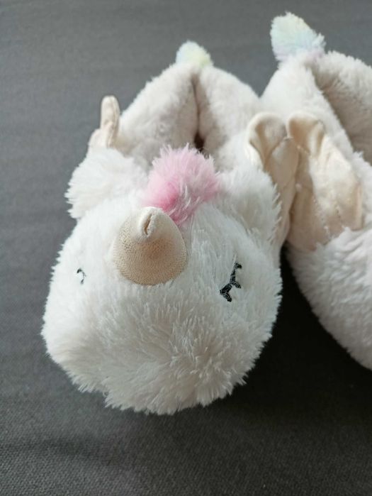 Kapcie pluszowe Jednorożec