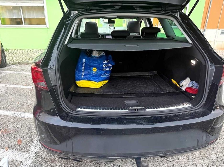 SEAT Leon ST FR 184cv 2016 | Full Extras | Estado Impecável