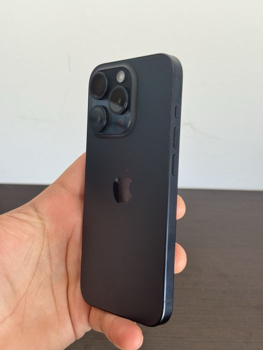 iPhone 15 Pro 128Gb c/ Caixa