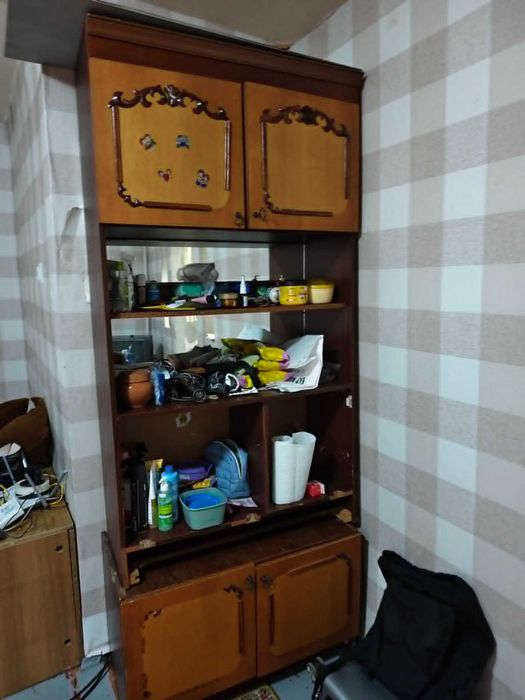 Віддам даром три шафи